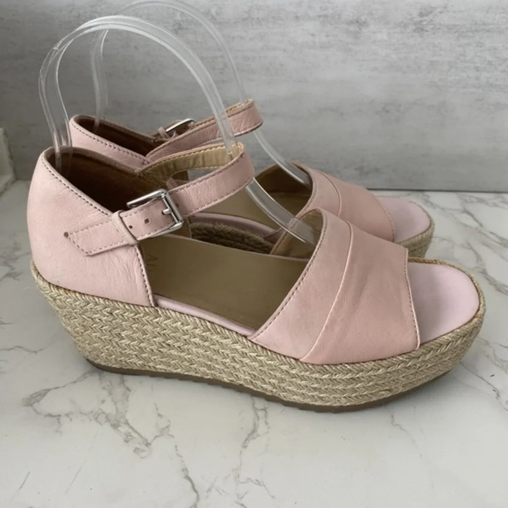 Naturalizer Espadrilles Sandals Women Sz 7.5 Pink Leather Platform Mid Heel‎